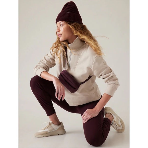 NWT Athleta All About Quilted Belt Bag - Picture 6 of 7